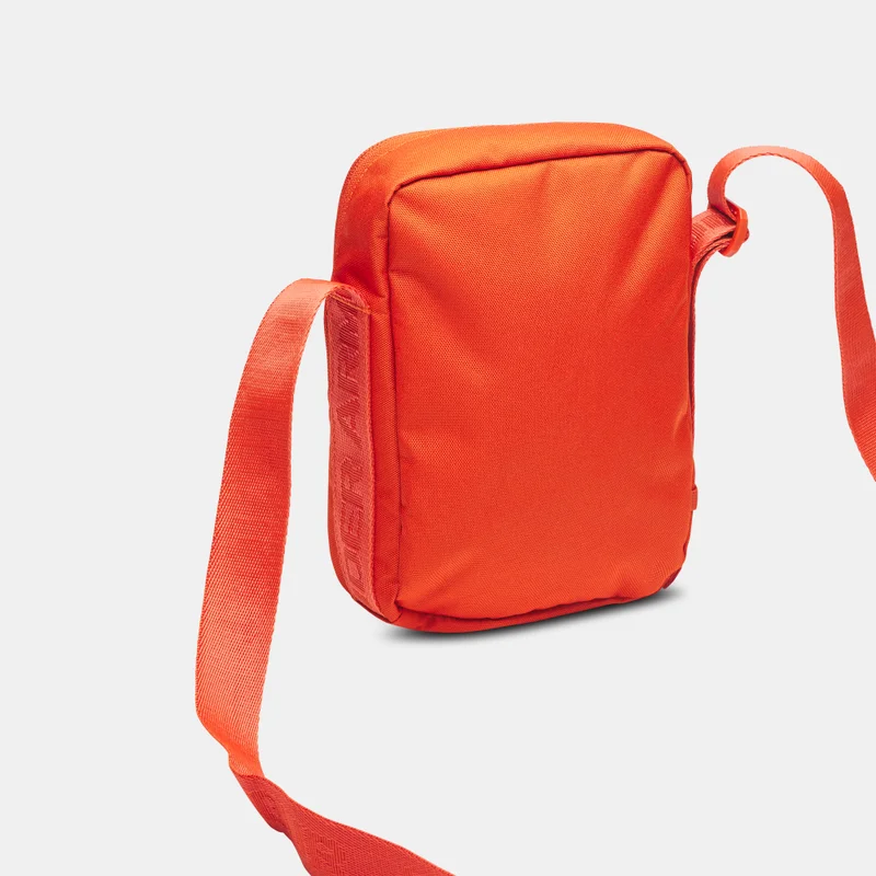 اندر ارمر حقيبة كروس بودي اسينشيال الخفيفة